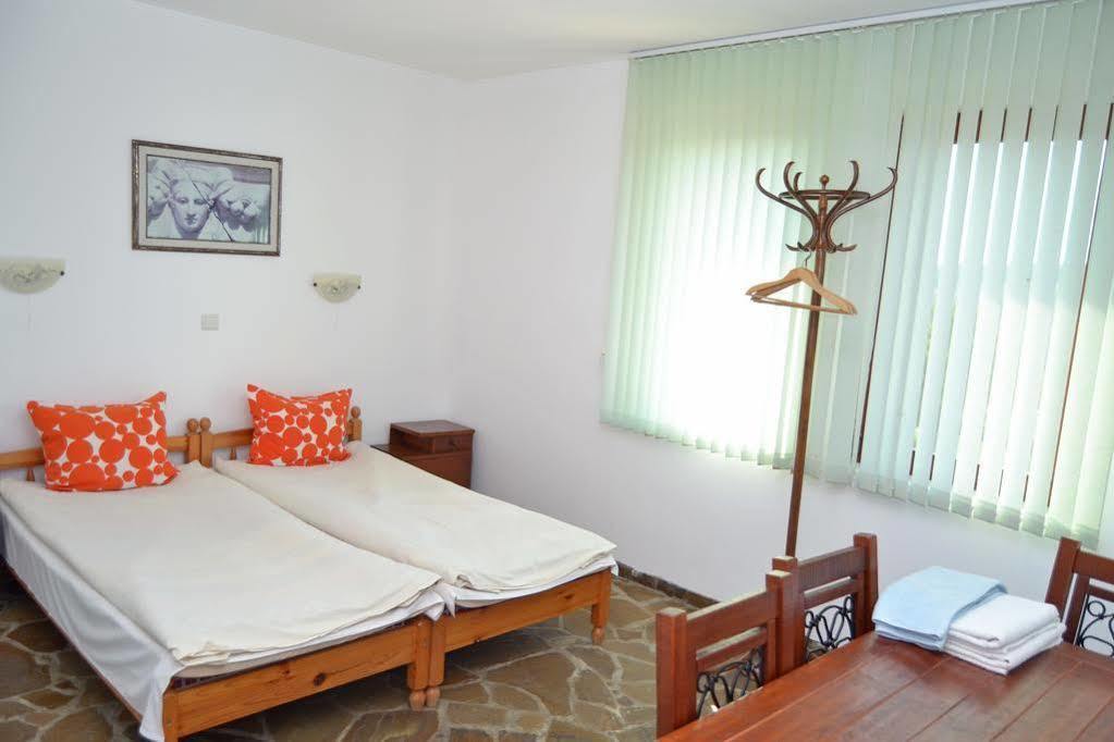 Guest House Diabora Arbanasi Luaran gambar
