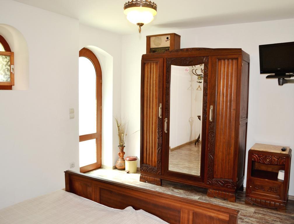 Guest House Diabora Arbanasi Bilik gambar